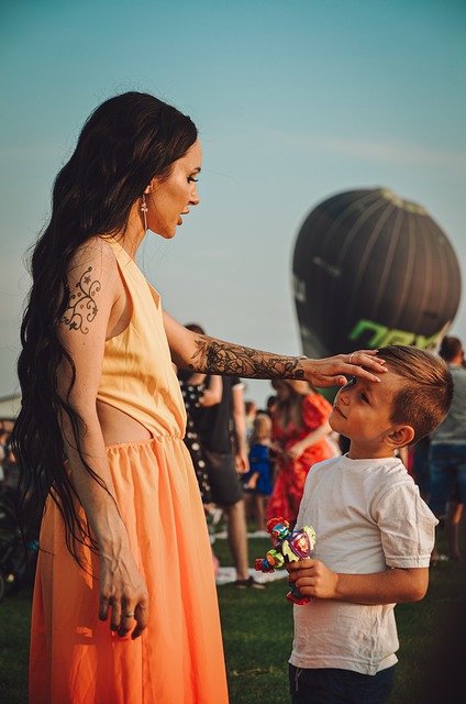 与日俱增 与日俱增